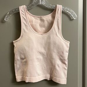 Lululemon Ebb To The Street Cropped Tank